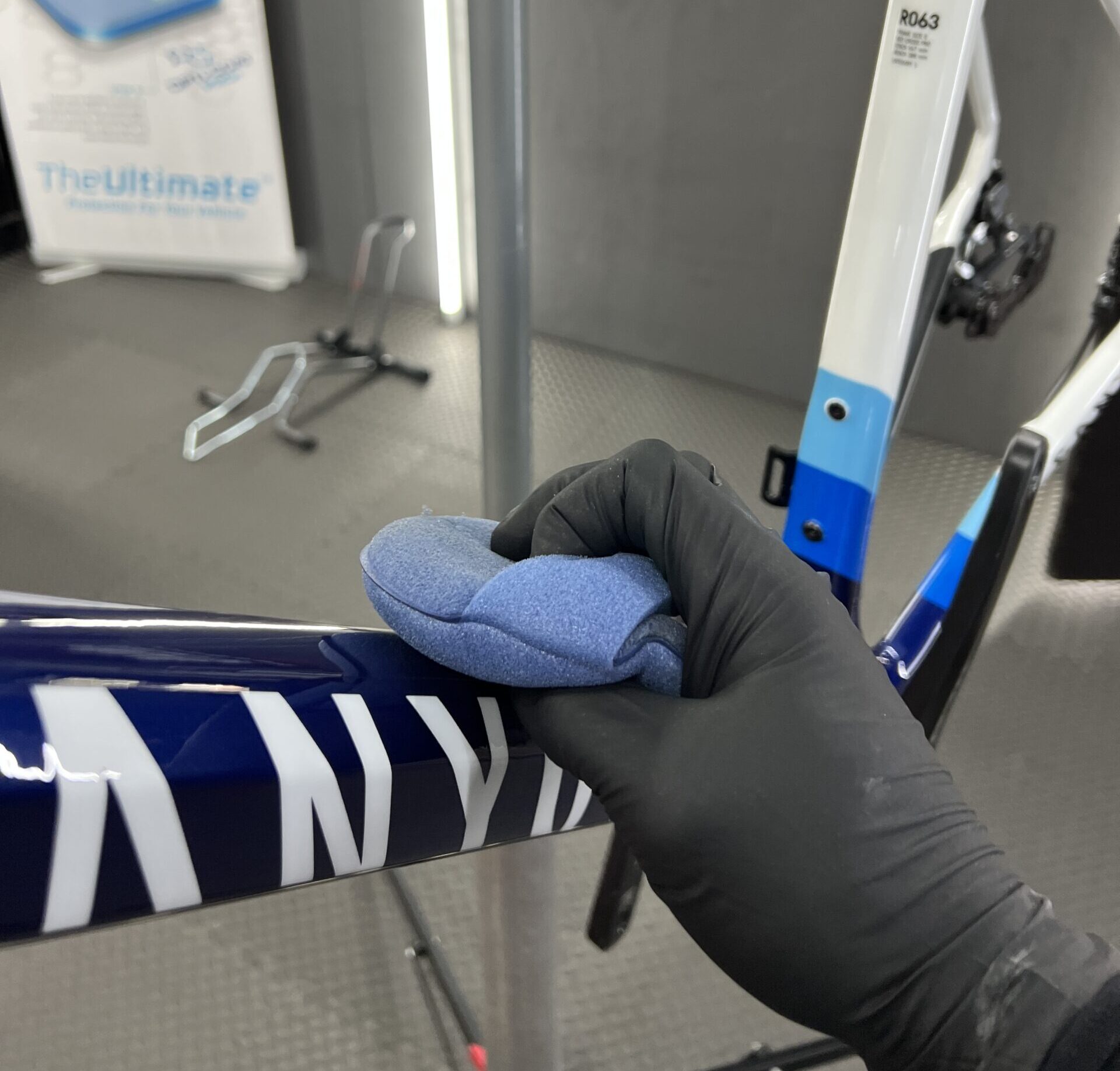 Nanodiamond hybride spray coating toepassen
